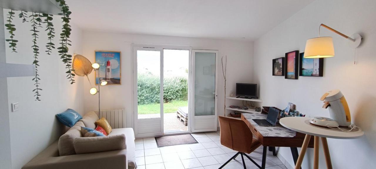 Semaphore Plat - Maisonnette -Residence - Piscine Les Sables-d'Olonne Exterior photo